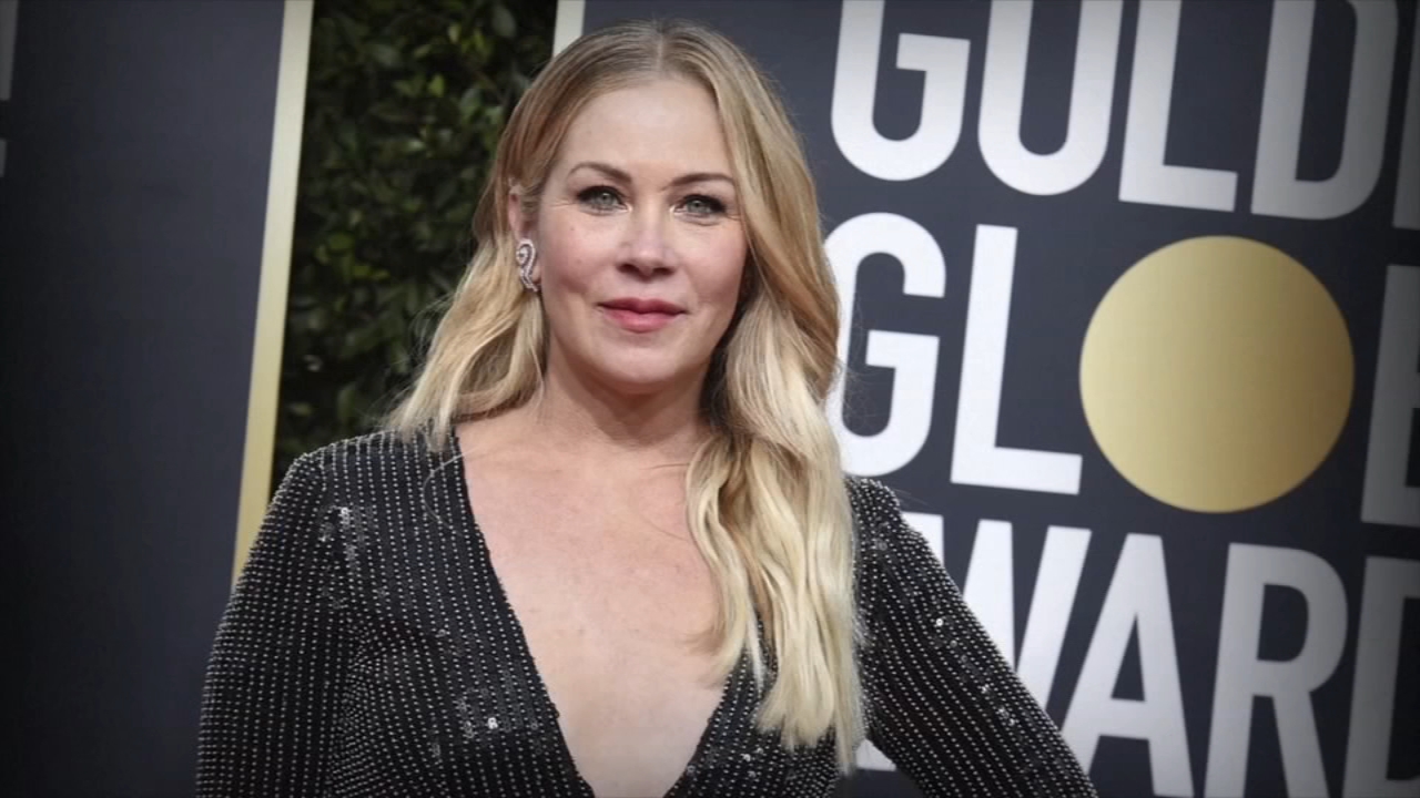 Christina Applegate shares update after revealing MS misdiagnosis
       — Lake Forest Community news