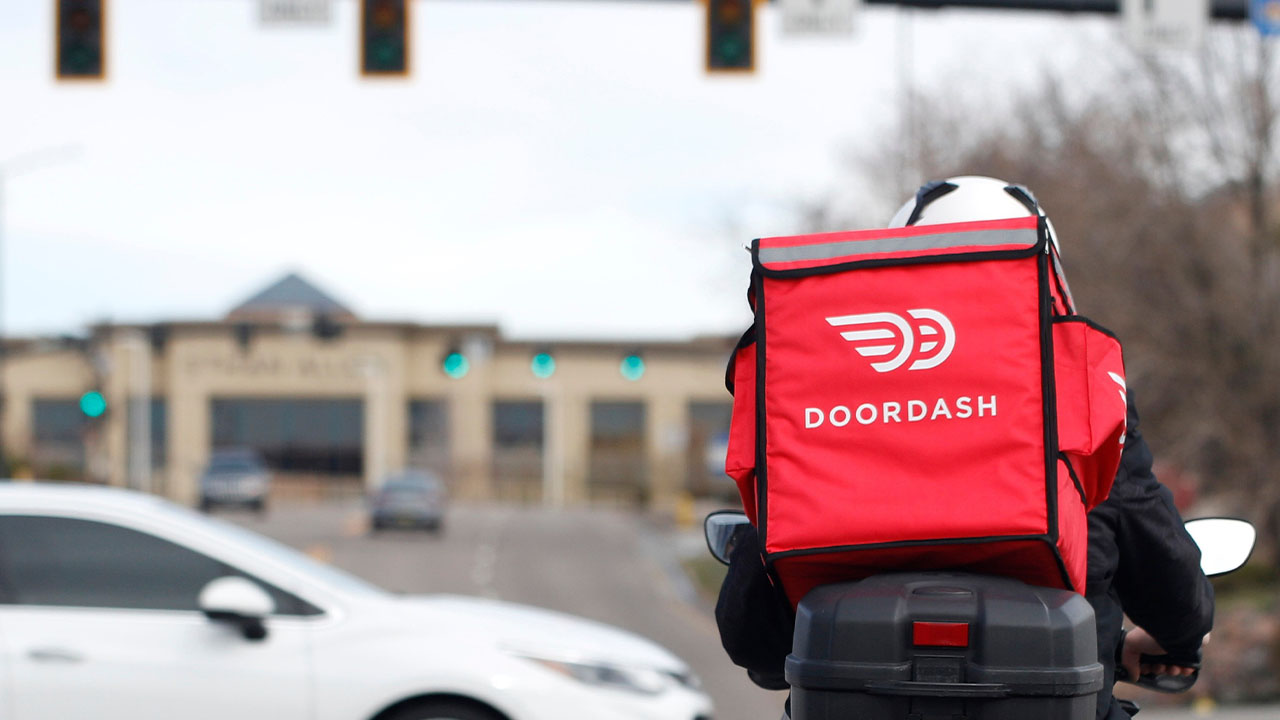 DoorDash offers $17 billion for Instacart in what would be a big consolidation for grocery delivery
       — Lake Forest Business news