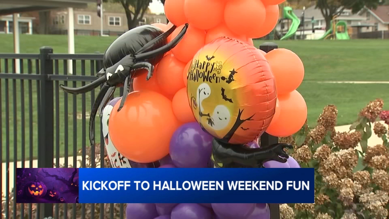 Halloween events bring early celebrations across Chicago area, including haunted houses, costumes
       — Lake Forest Community news